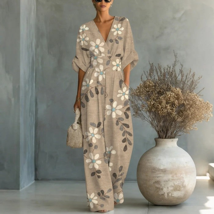 Novalie – Højtaljet jumpsuit med V-hals