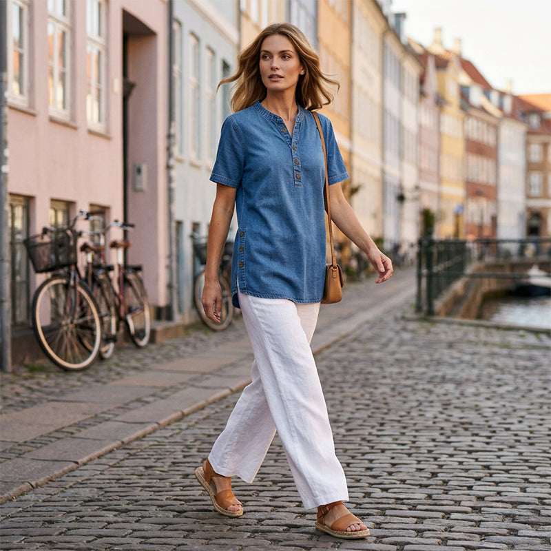 Yrsa – Luftig denimtop med knapper