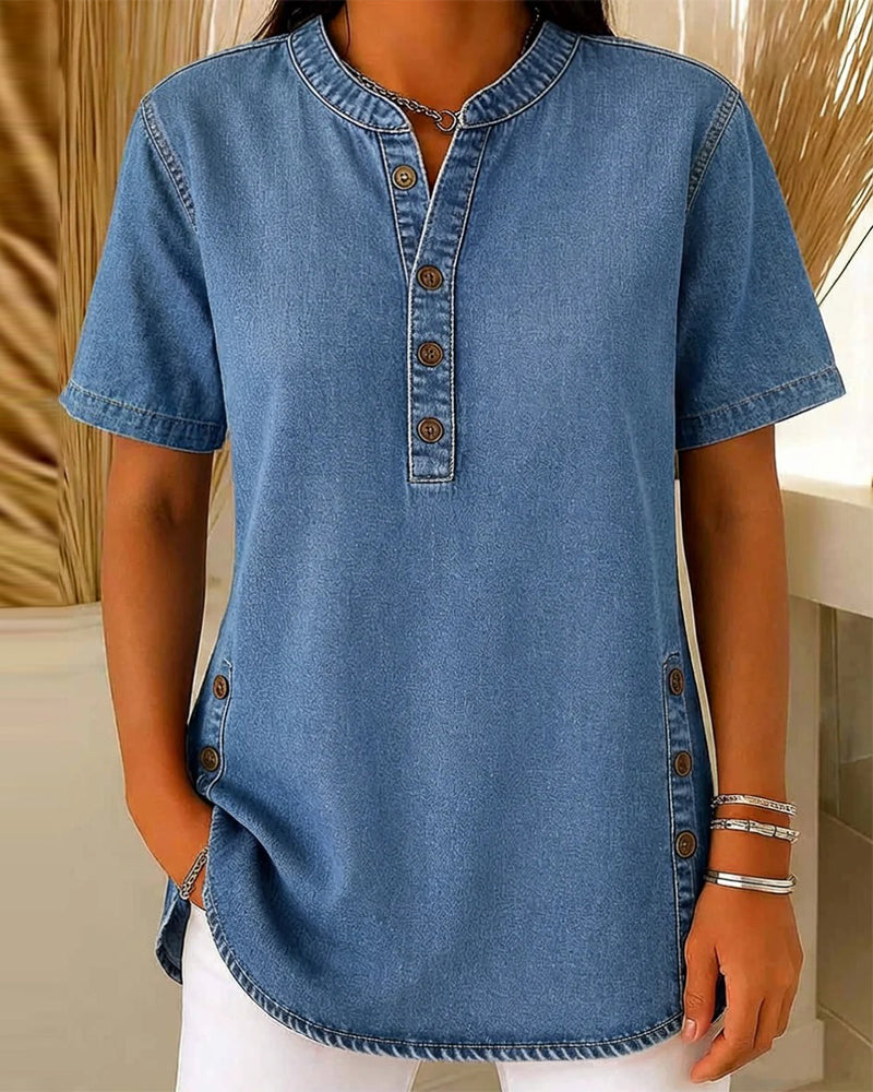 Kortærmet denim-top med abottato-front