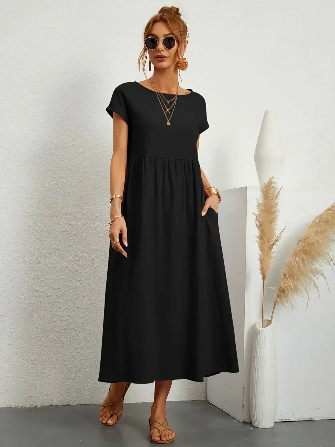 Gabrielle™ — Flydende midikjole med tidløs elegance