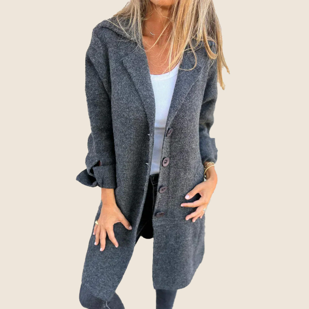 Sofia – Blød jakke med knapper