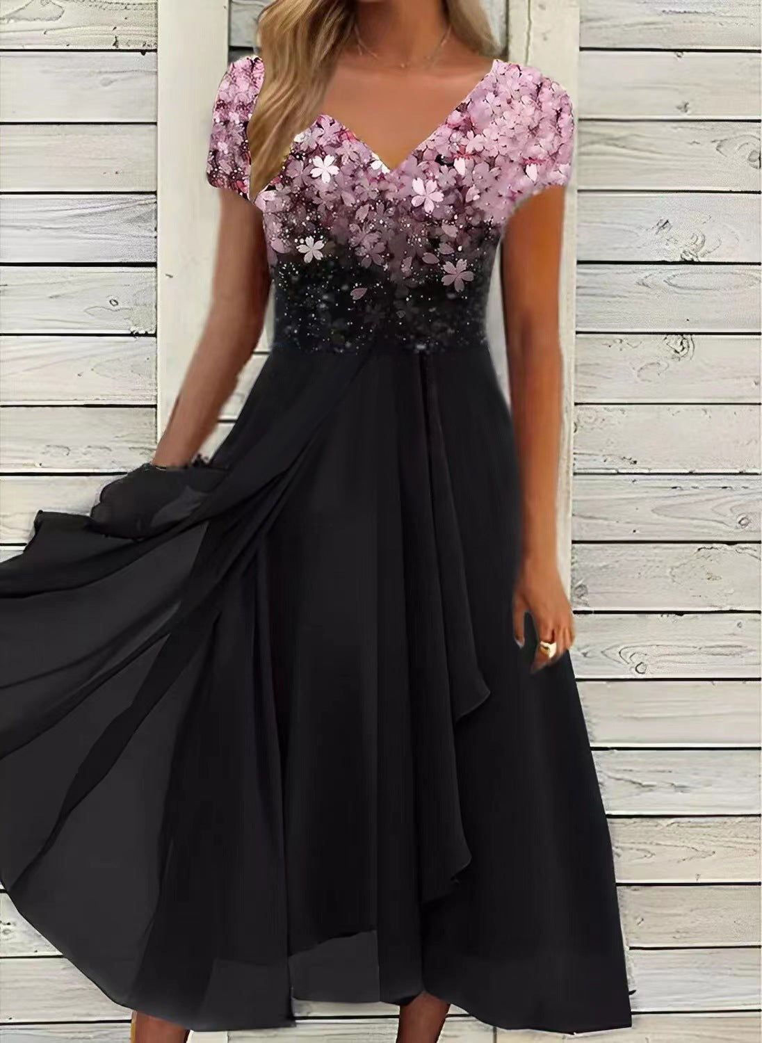 Elisandra™ | Elegant kjole med blondepatchwork