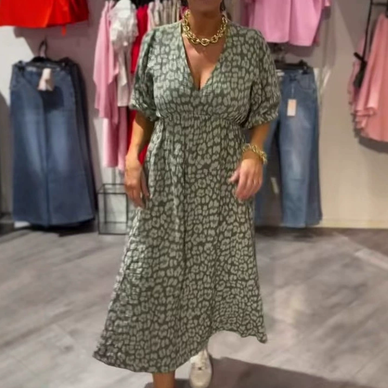 Sofie – Blomstret Sommerkjole med V-hals